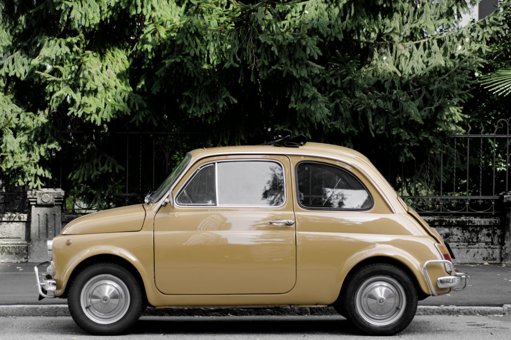 Renault Twingo regressa como elétrico acessível e produzido na Europa