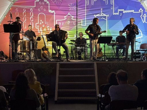 Feira de São Mateus em Elvas anima a região com concertos de Quim Barreiros a Sara Correia