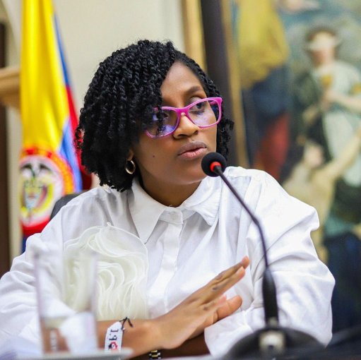 Aumento de Impuestos a Licores, Cerveza y Tabaco Genera Debate Fiscal