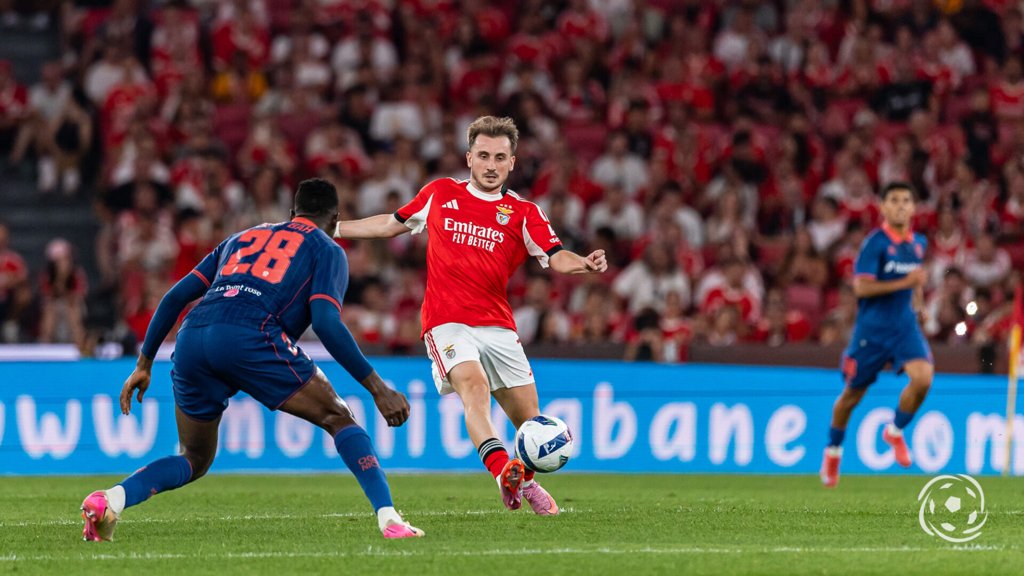 Nice relegado para a Liga Europa após eliminação frente ao Benfica