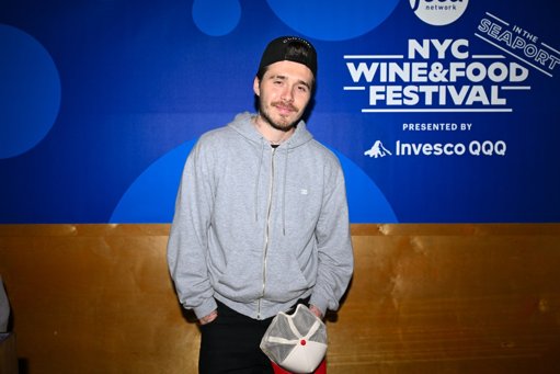 Cruz Beckham confirma en Instagram que su hermano Brooklyn bloqueó a la familia