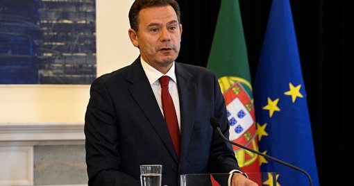 Governo e Banca Unem-se para Flexibilizar Crédito à Habitação e Construção