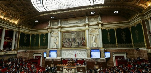 Budget 2026 : le gouvernement sous la menace d'une motion de censure du PS