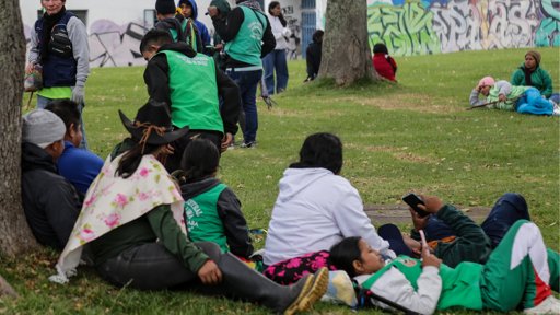 Distrito ordena desalojo de comunidad Emberá en Bogotá por grave riesgo sanitario y estructural