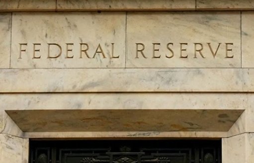 La Fed Recorta Tasas pero Genera Incertidumbre sobre Futuros Movimientos