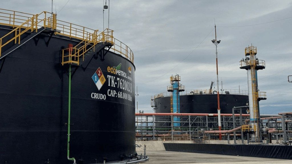 Utilidades de Ecopetrol caen más de 30% a pesar de producción récord en una década