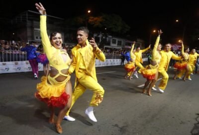 Salsódromo 2025: Más de 2.200 Bailarines Dieron Inicio a la 68ª Feria de Cali