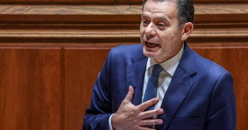 Governo Desvaloriza Greve Geral e Afirma que o País "Escolheu Trabalhar"