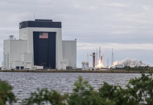 SpaceX de Elon Musk confirma planes para una oferta pública inicial histórica en 2026