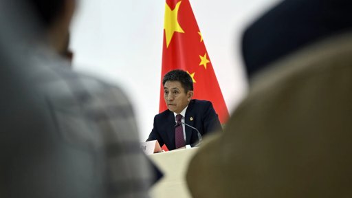 EUA e China Alcançam "Acordo Preliminar" em Plena Tensão Comercial