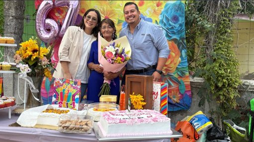 Comunidad y gobierno de San Buenaventura celebran el cumpleaños de Doña Lulú
