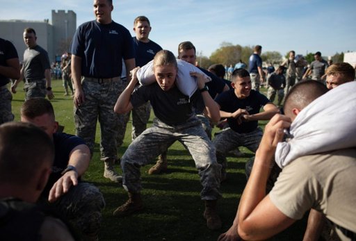 Trump y su cúpula militar impulsan una nueva “ética guerrera” en las Fuerzas Armadas
