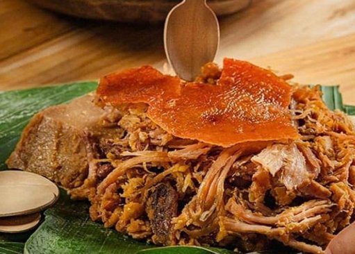 La Cena de Año Nuevo: Un Ritual que Fusiona Tradición y Practicidad