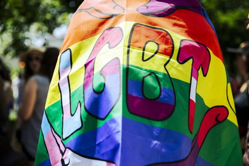 Le Parlement adopte définitivement la loi réhabilitant les femmes condamnées pour avortement avant 1975