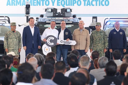 Gobernador de Coahuila encabeza histórica entrega de equipamiento para blindar la seguridad del estado
