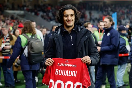 Ayyoub Bouaddi prolonge à Lille mais laisse la porte ouverte à un départ