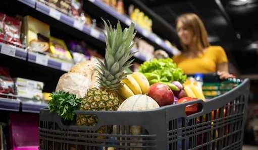 Inflación en Colombia se Acelera a 5,51 % en Octubre y Desafía la Meta del 3 %