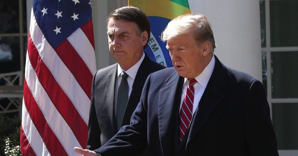 Aumento de tarifas dos EUA ao Brasil ligado a tensões políticas