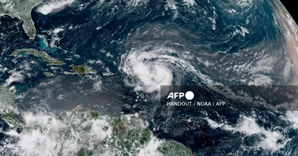 Recortes Presupuestarios Amenazan Pronósticos de Huracanes