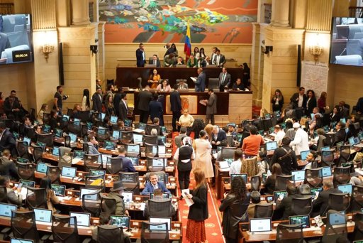 Reforma a la Salud se Estanca en el Senado por Falta de Consenso y Aval Fiscal