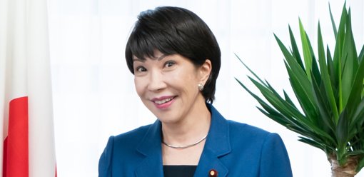 Le Nikkei atteint un record de clôture, soutenu par la stabilisation politique