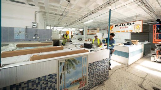 Comerciantes del Mercado Juan Escutia en Tepic Reciben Locales Rehabilitados