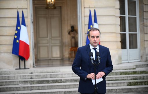 La reconduction de Sébastien Lecornu à Matignon