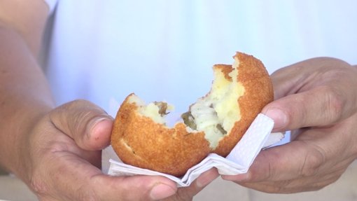 Medellín celebra su primer festival del buñuelo premiando tradición e innovación