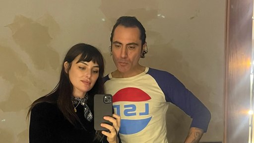 Helena Coelho e The Legendary Tigerman Anunciam Nascimento do Filho