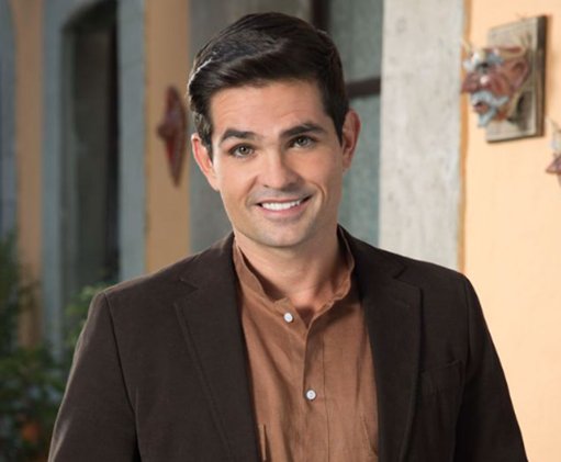 Ferdinando Valencia y Brenda Kellerman Anuncian la Llegada de su “Bebé Arcoíris”