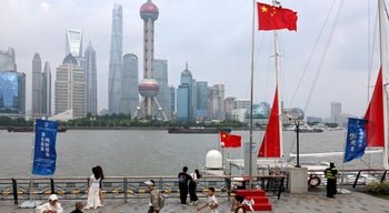 Lucros da Indústria Chinesa Caem 1,8% e Prolongam Abrandamento Económico