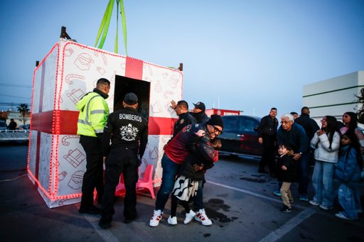 Iniciativa 'Un Regalo de Altura' Impulsa con Éxito la Colecta 'Santa Bombero' en Juárez