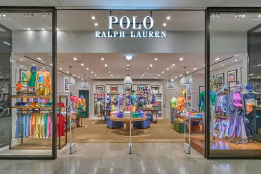 Ralph Lauren presenta plan estratégico que incluye recompra de acciones por 2 mil millones de dólares