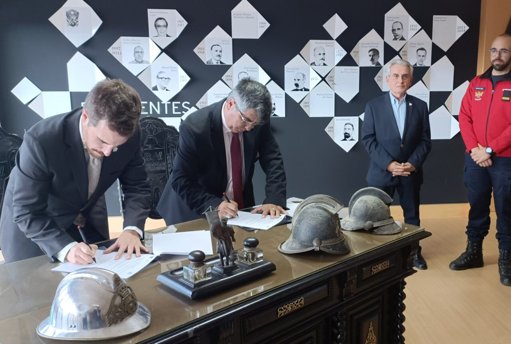 Fundação Luso-Francesa Apoia Bombeiros Voluntários da Guarda