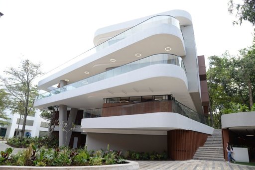 Presidente Gustavo Petro entrega moderno edificio de lenguas en la UIS y participa en foro internacional en Bucaramanga