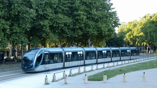 Nouvelles Lignes de Tram et de Bus Express : Le Réseau TBM de Bordeaux Fait sa Révolution