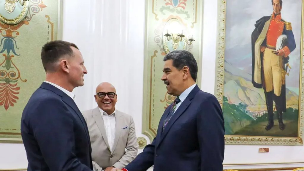 Administración Trump intensifica la presión sobre Venezuela con amenazas militares y sanciones