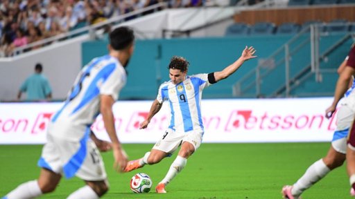 Trois joueurs argentins privés de match en Angola pour cause de vaccination