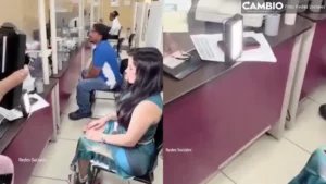 Influencer Sol León lleva su propio equipo de iluminación al INE para la foto de su credencial