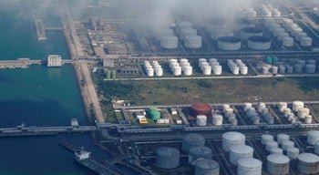 Guerra Comercial EUA-China Atinge Ponto Crítico com Disputa sobre Petróleo