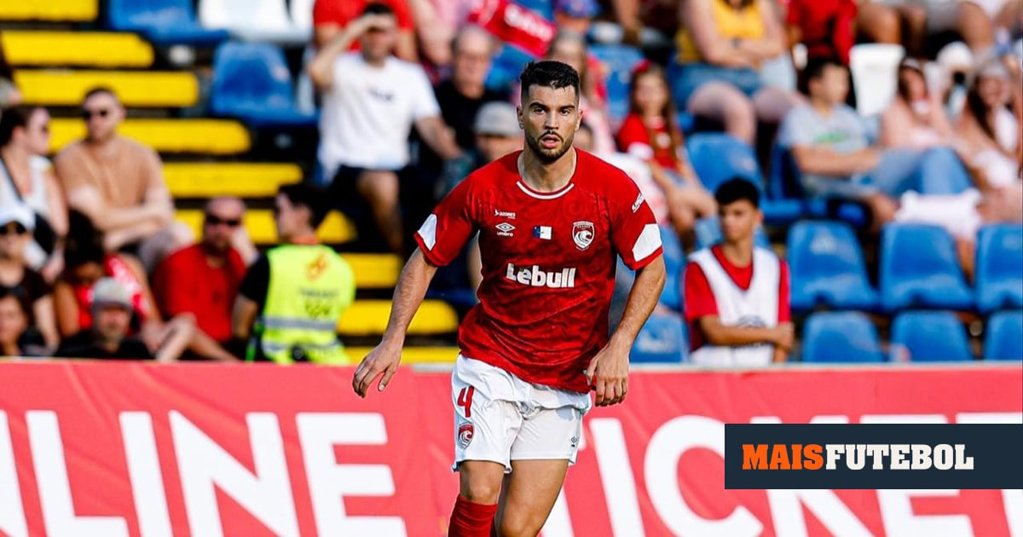 O Regresso de Pedro Pacheco: Mais de 400 Dias Depois, Médio Volta a Jogar pelo Santa Clara