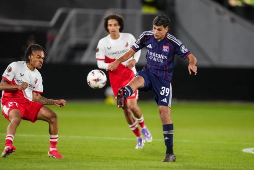 Lyon de Paulo Fonseca arranca Liga Europa com vitória sobre o Utrecht