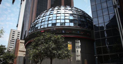 La Bolsa Mexicana de Valores (BMV) alcanza un máximo histórico superando los 62,000 puntos