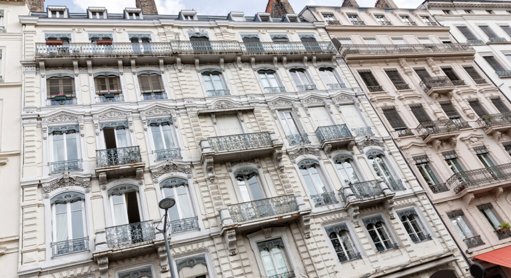 Lyon : la candidate LFI propose de réquisitionner les logements vacants et de désarmer la police municipale