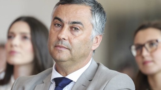 Casos de assédio e abuso sexual por docentes abalam comunidade escolar