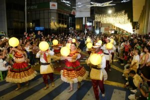 Pereira se ilumina con masivas celebraciones navideñas que fomentan la unión familiar