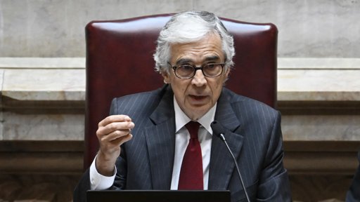 Madeira Propõe Revisão da Constituição para Reforçar Autonomia