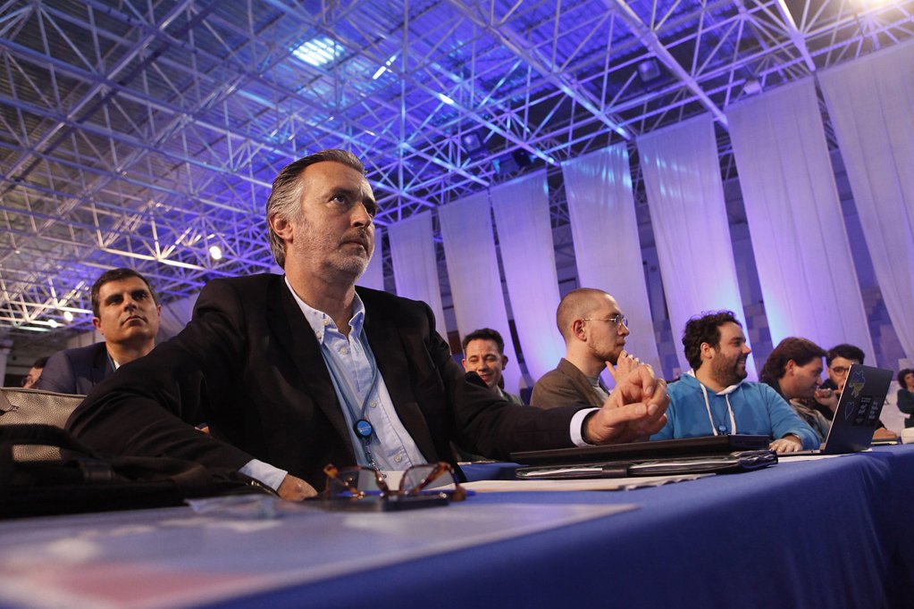 Iniciativa Liberal vê Cotrim de Figueiredo como 'salvação' para as Presidenciais