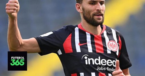 Bas Dost anuncia fim de carreira devido a problemas cardíacos