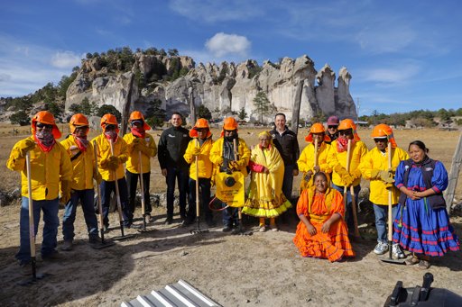 Gobierno de Chihuahua entrega 5 toneladas de granos básicos a comunidades indígenas de Guachochi